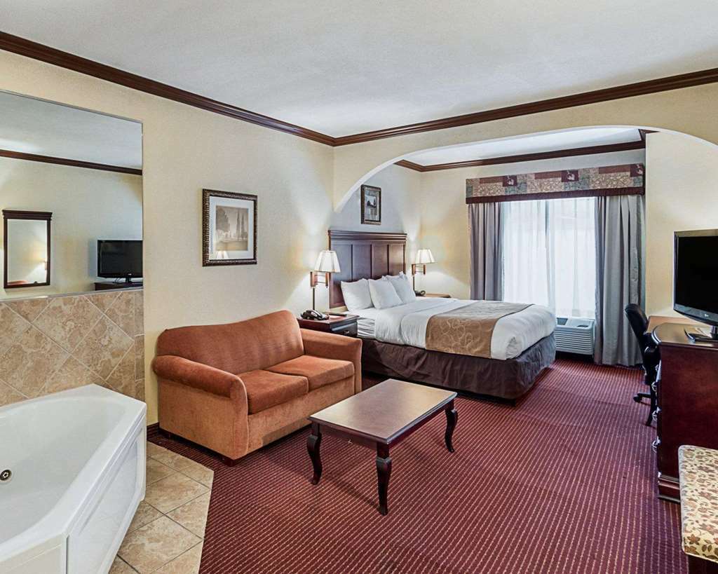 Comfort Suites Лафкін Номер фото