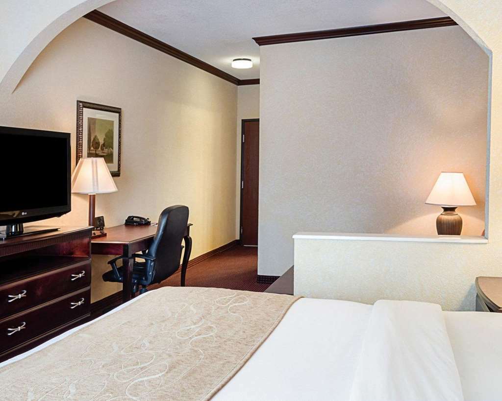 Comfort Suites Лафкін Номер фото